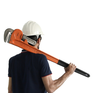 141560